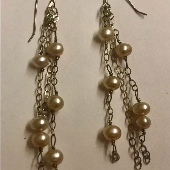 New Earrings 6 Faux Pearls on 3 Silver Color Strands - Picture 11 of 16